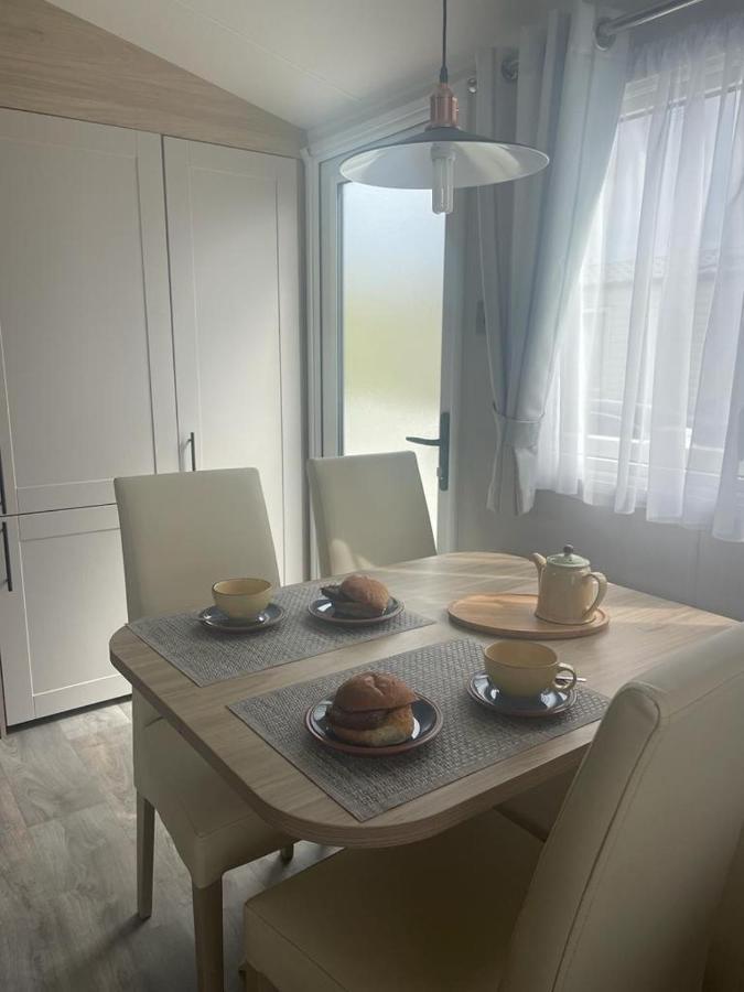 Dune View Caravan Lossiemouth
